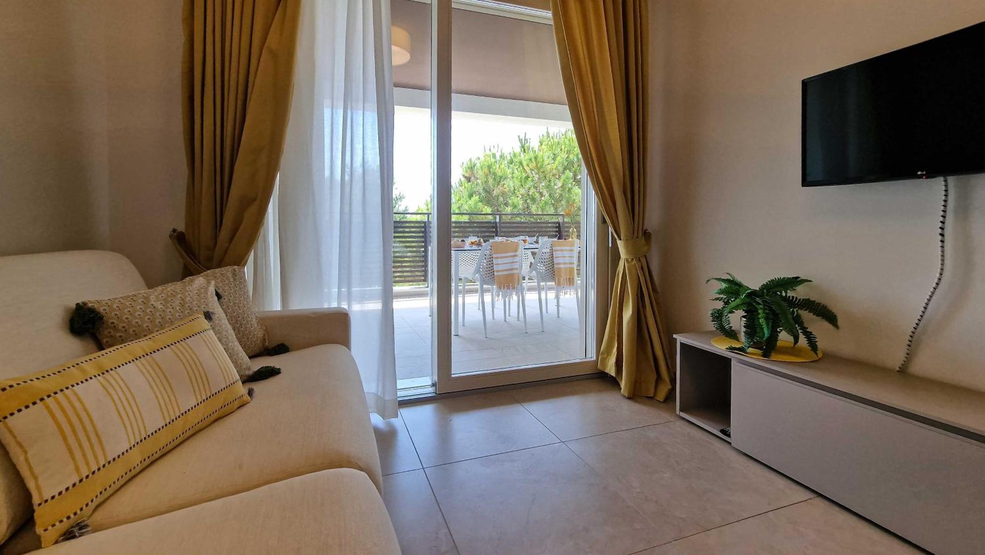 Aparthotel Ashanti 3*